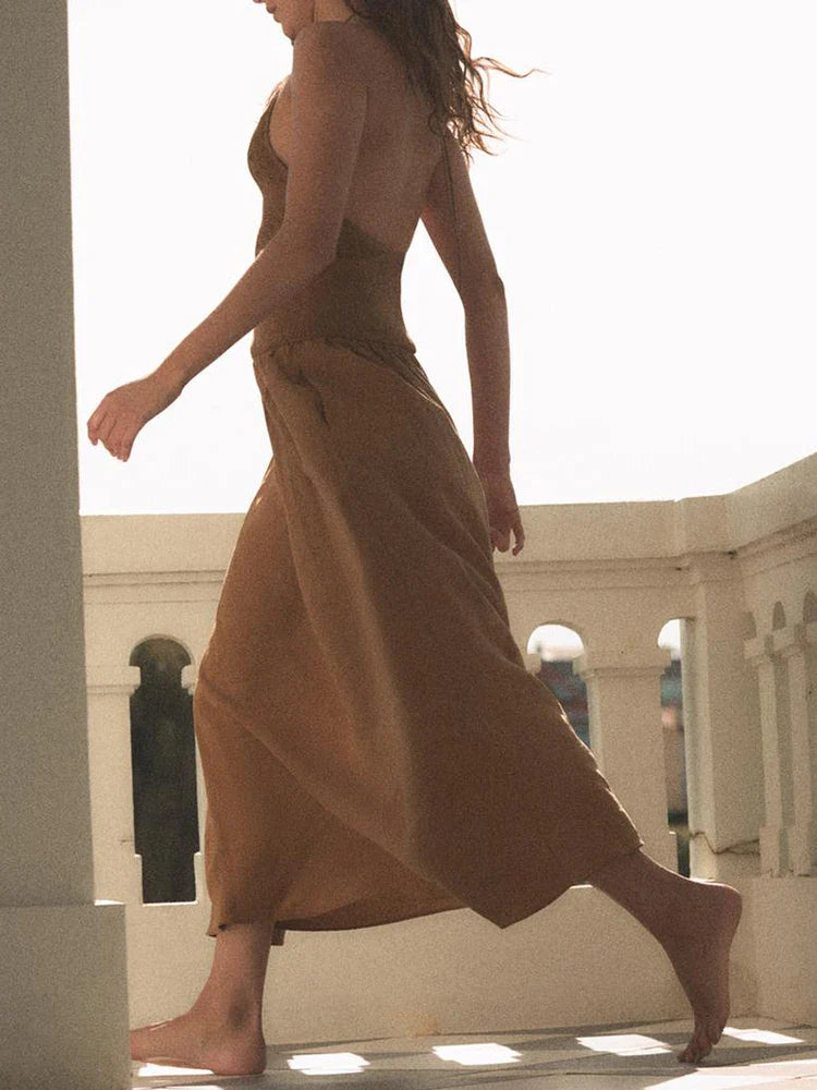 Shekinah – Lässiges Neckholder-Kleid ohne Rücken